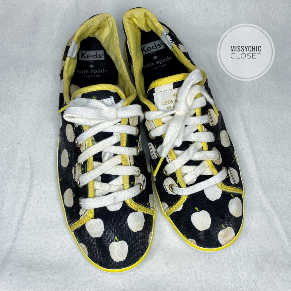 •Kate Spade• Apple Design Sneakers - Picture 2 of 7